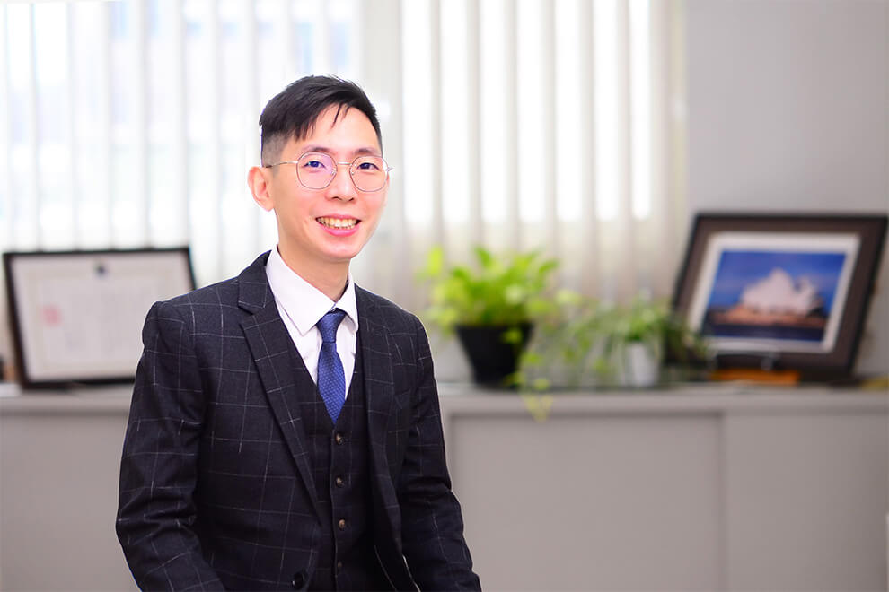 李承翰