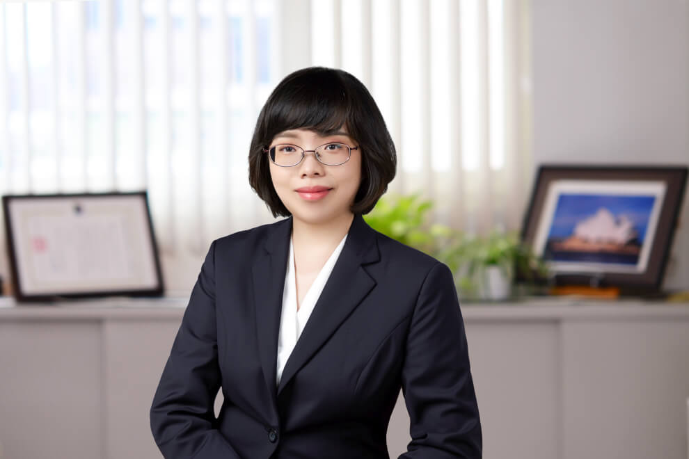 WANDA W. WANG